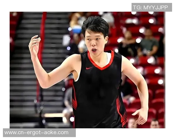 新秀阿萨静待机遇 隔空致意杨瀚森与我国球迷